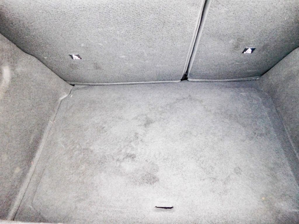 Fahrzeugabbildung Peugeot 208 Hybrid 100 Allure Rückfahrkamera Allwetterre