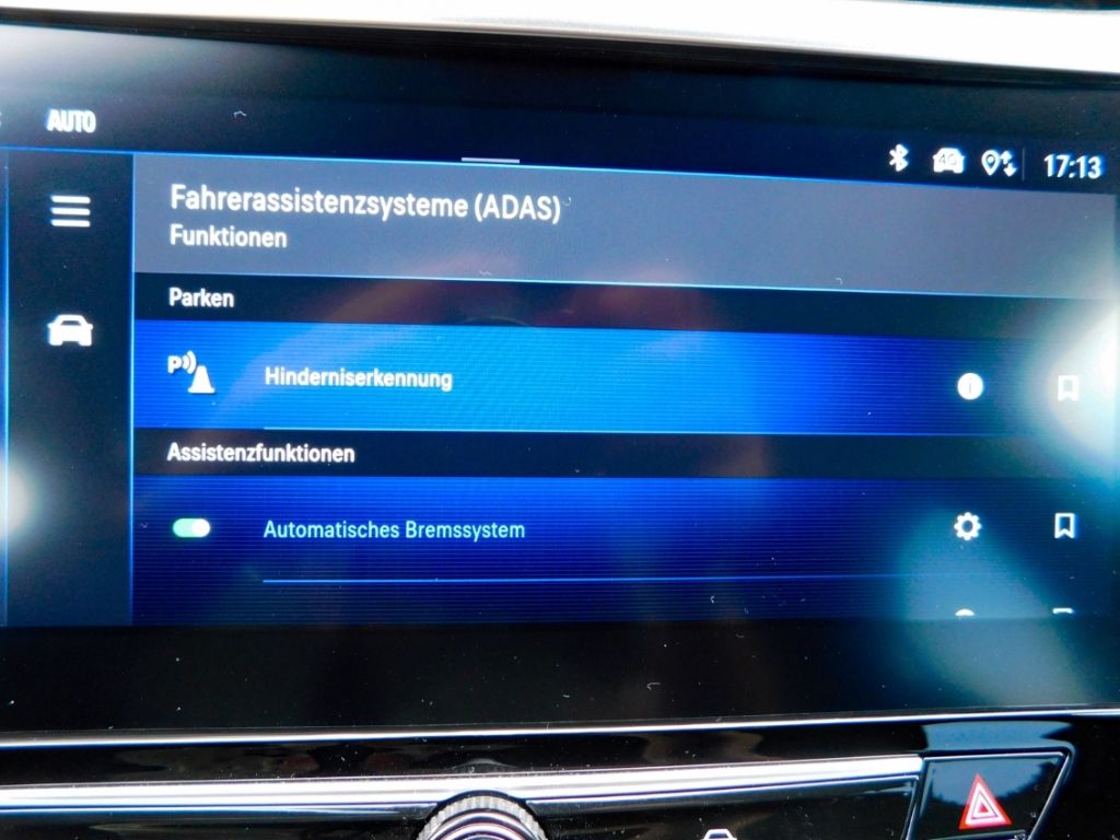 Fahrzeugabbildung Opel Corsa F GS 1.2 Turbo Navi LED 2x Kamera Sitz-Hzg