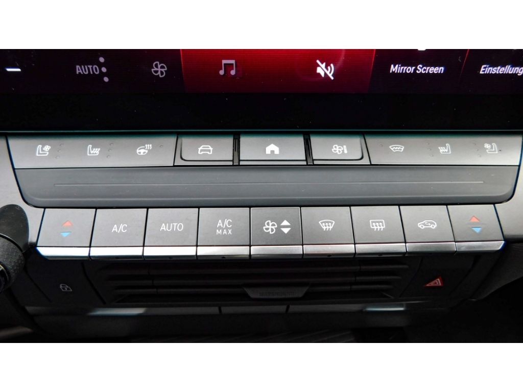 Fahrzeugabbildung Opel Astra L ST Automatik Ultimate  Panoramadach Lede