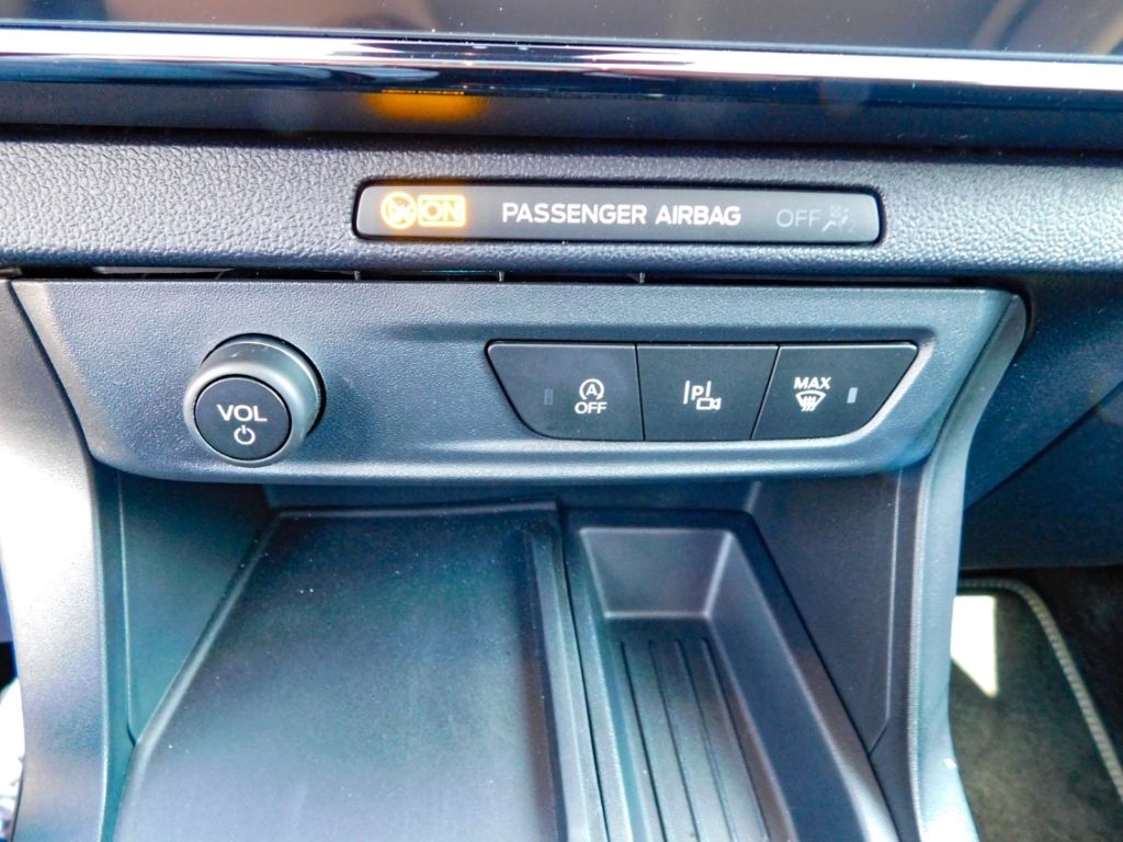 Fahrzeugabbildung Ford Puma Titanium 1,0ltr 92KW Winterpaket Fahrerassi