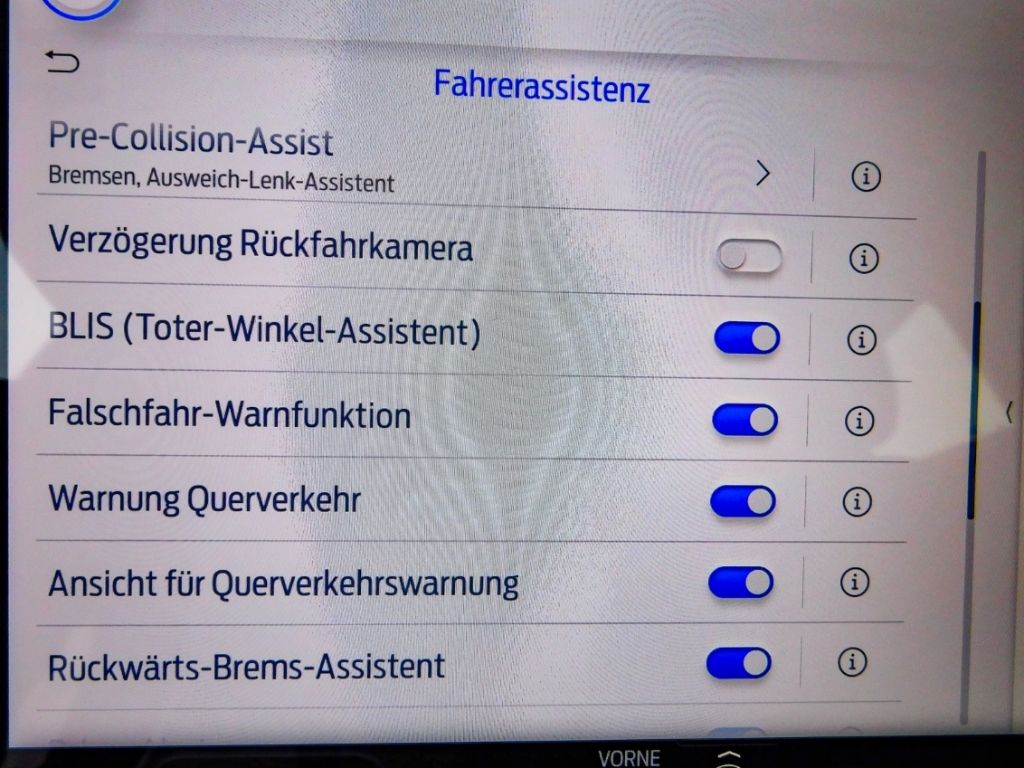 Fahrzeugabbildung Ford Puma Titanium 1,0ltr 92KW Winterpaket Fahrerassi