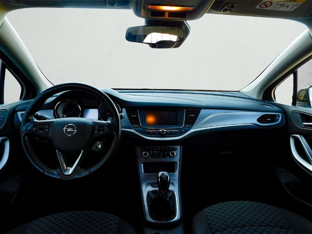 Fahrzeugabbildung Opel Astra K ST 1.2 Turbo Navi Sitz-Hzg Kamera