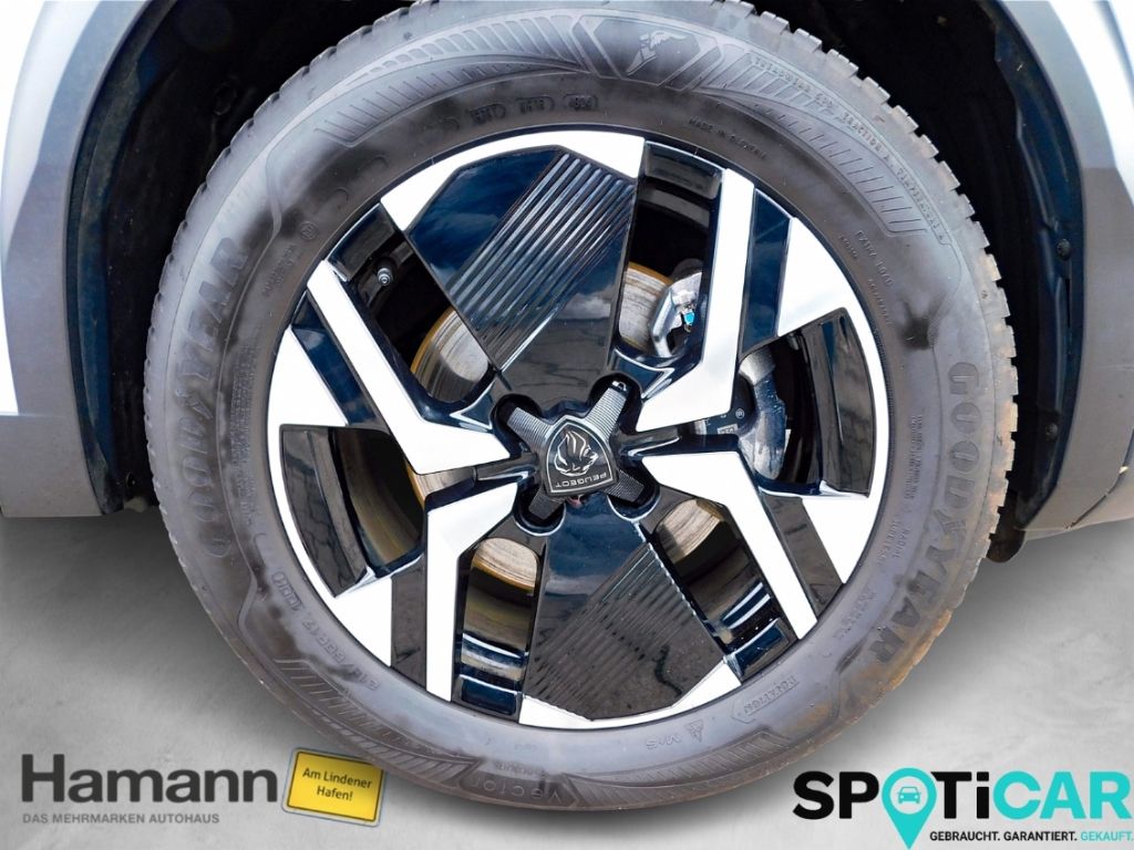 Fahrzeugabbildung Peugeot 2008 Hybrid 136 GT 2x Kamera ACC Navi Ganzjahres