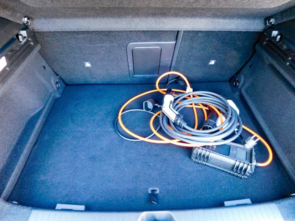 Fahrzeugabbildung Opel Astra L GS Plug-in-Hybrid 2xKamera Navi Sommer&W