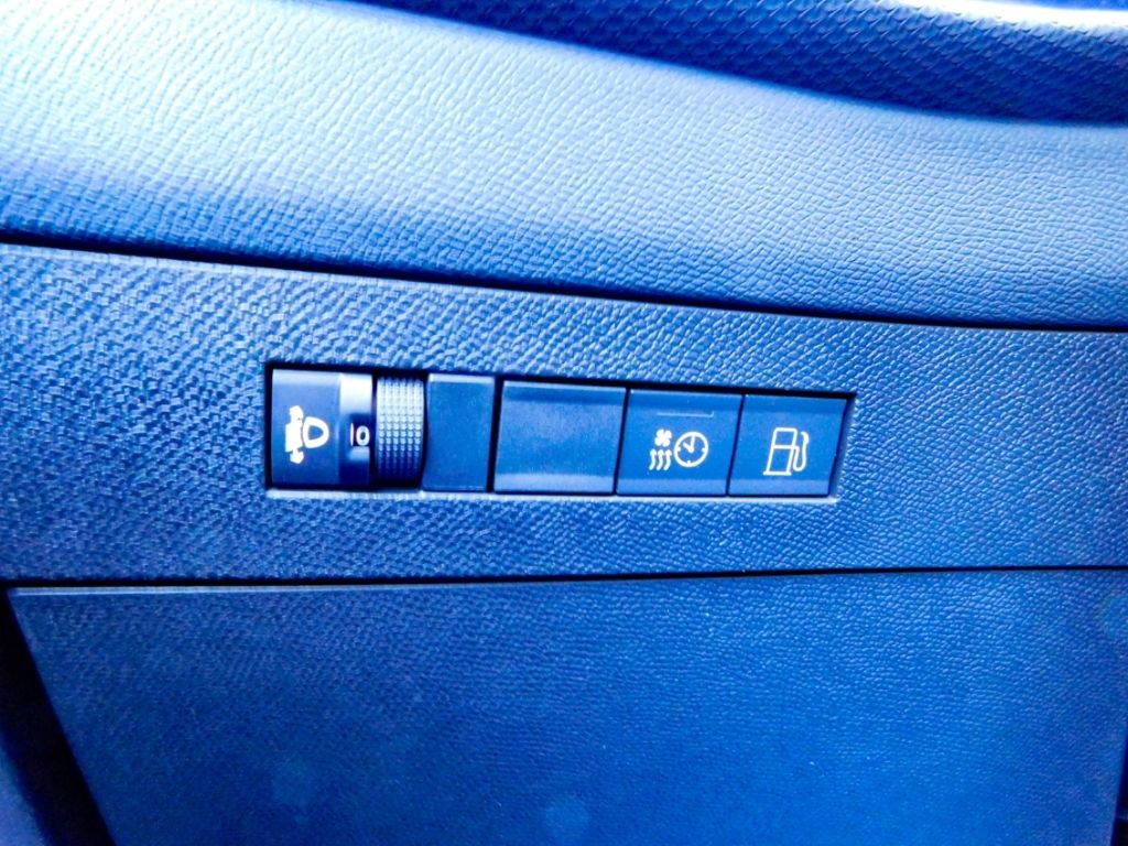 Fahrzeugabbildung Opel Astra L GS Plug-in-Hybrid 2xKamera Navi Sommer&W