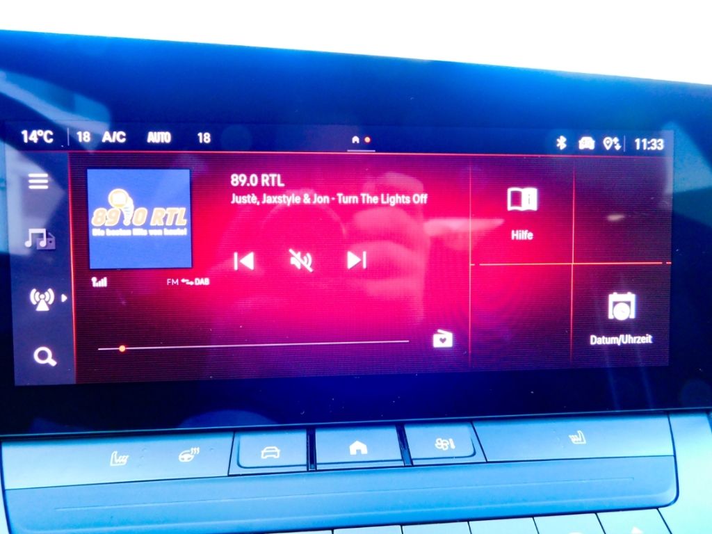 Fahrzeugabbildung Opel Astra L GS Plug-in-Hybrid 2xKamera Navi Sommer&W