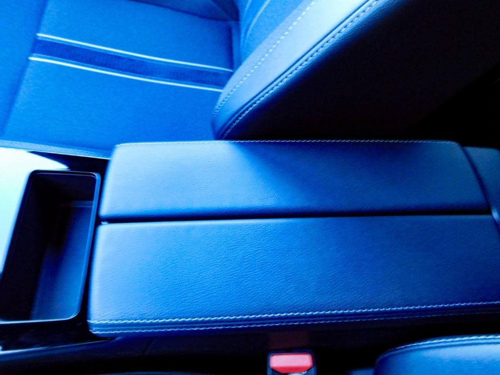 Fahrzeugabbildung Opel Astra L GS Plug-in-Hybrid 2xKamera Navi Sommer&W