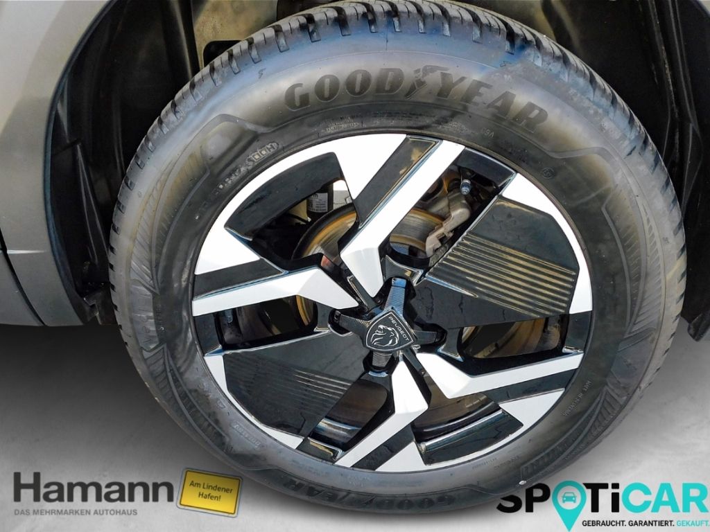 Fahrzeugabbildung Peugeot 2008 Hybrid 136 GT 2x Kamera ACC Navi Ganzjahres