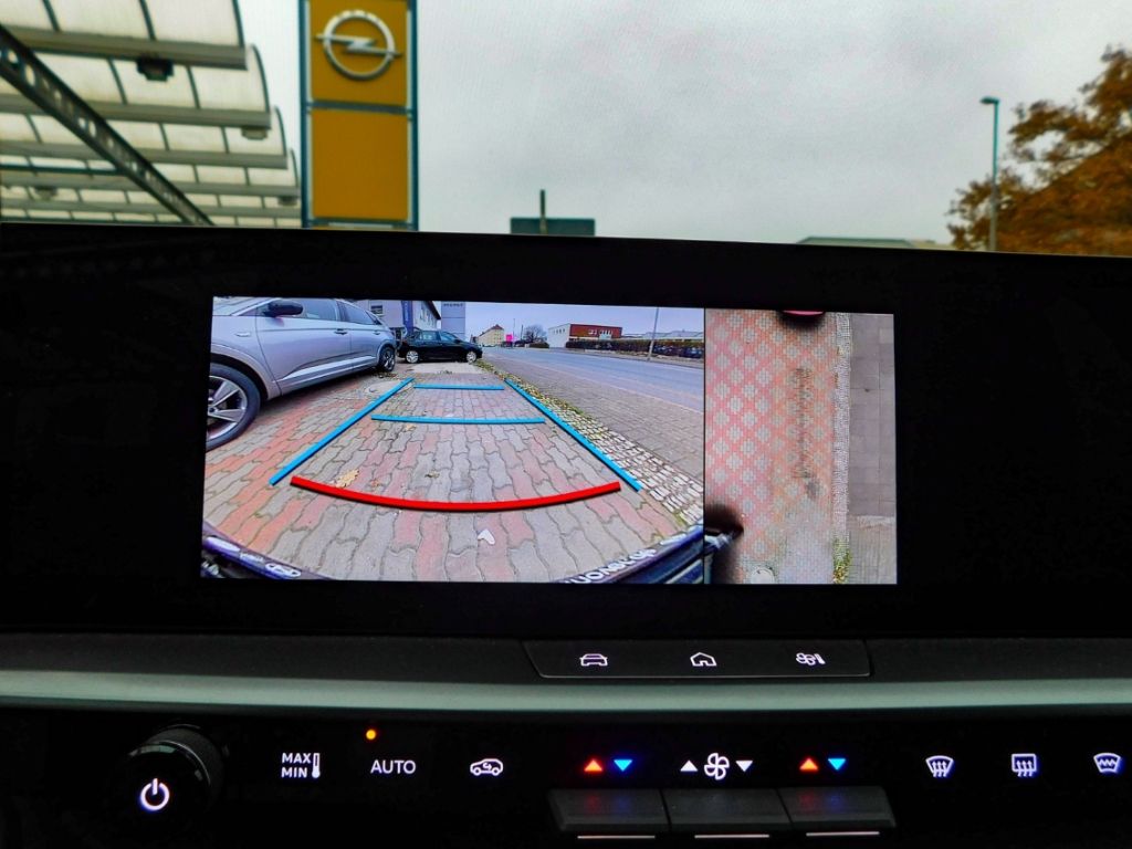 Fahrzeugabbildung Opel Grandland 1.2 GS 48V Mild-Hybrid LED Multimedia