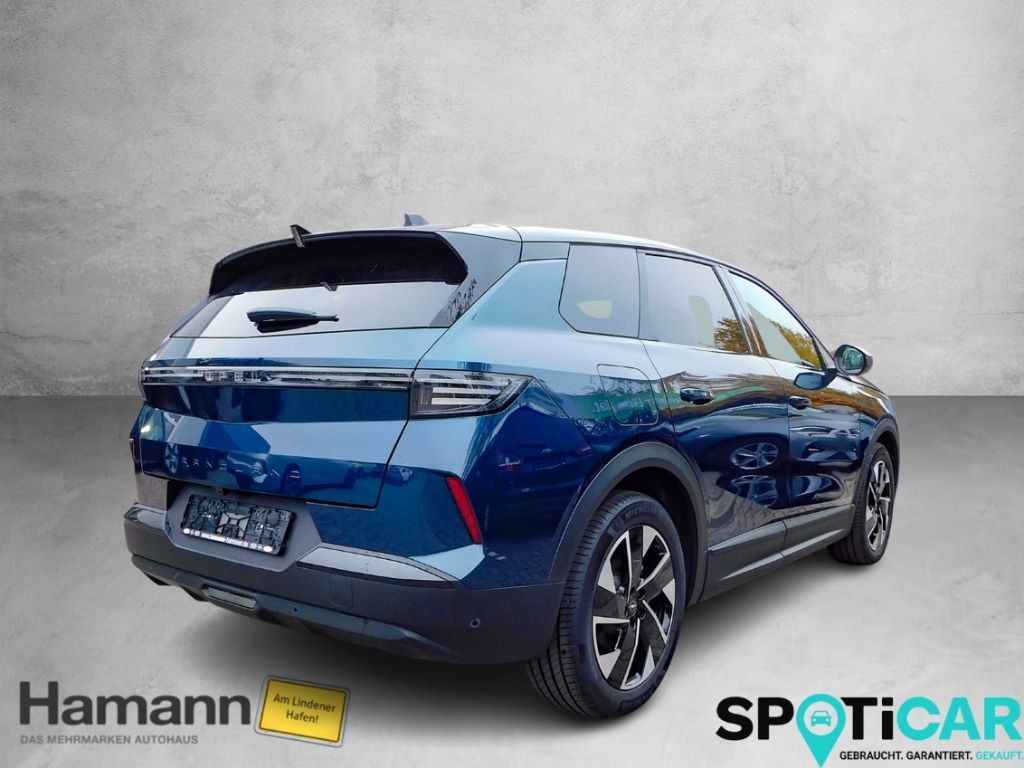 Fahrzeugabbildung Opel Grandland 1.2 GS 48V Mild-Hybrid LED Multimedia