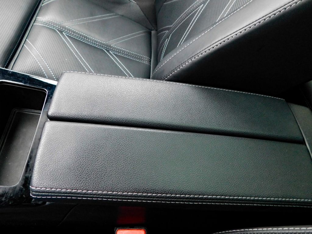 Fahrzeugabbildung Opel Astra L ST Automatik Ultimate  Panoramadach Lede