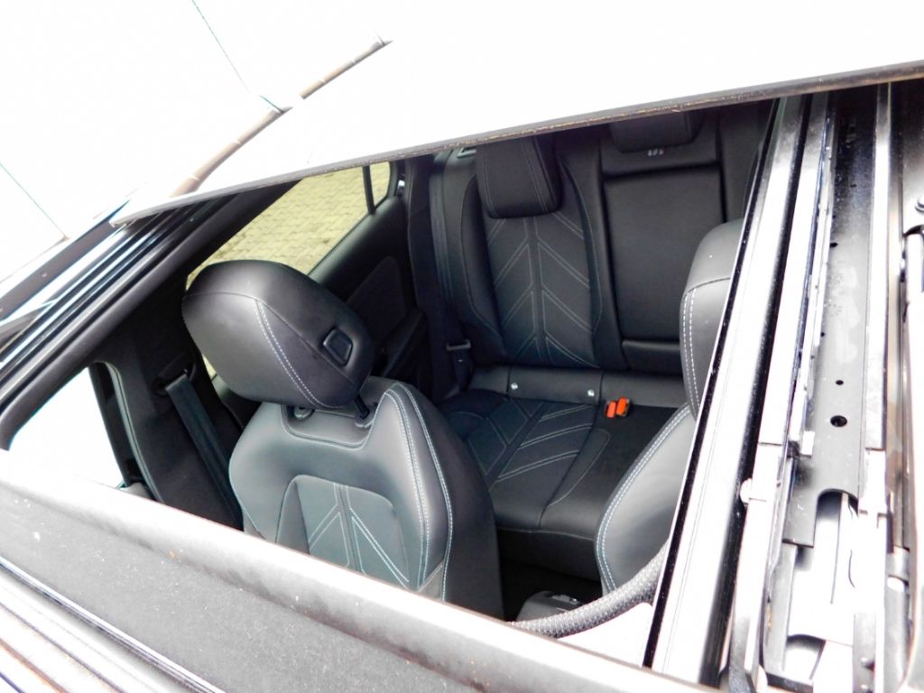 Fahrzeugabbildung Opel Astra L ST Automatik Ultimate  Panoramadach Lede