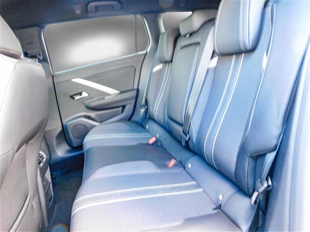 Fahrzeugabbildung Opel Astra L Sports Tourer Electric GS Pixel-LED Sitz