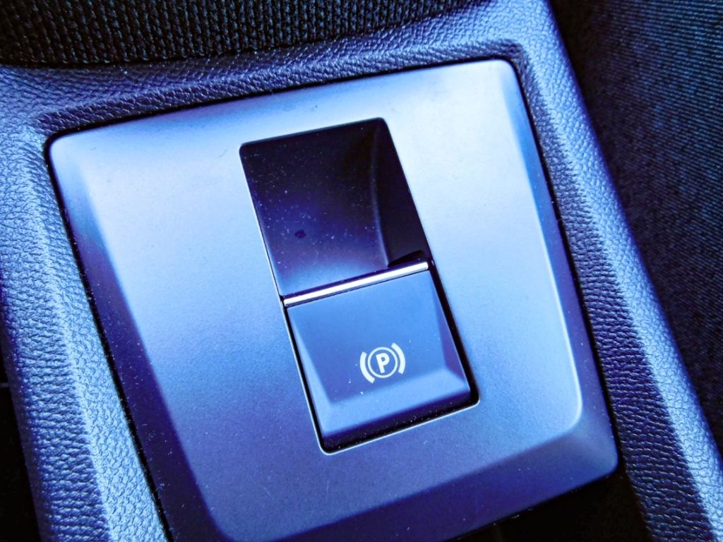 Fahrzeugabbildung Opel Frontera Electric GS 83 kW Sith-HZG Rückfahrkame