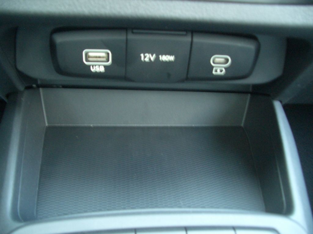 Fahrzeugabbildung Hyundai i10 Facelift MJ25 1.0 Trend Navigation Kamera