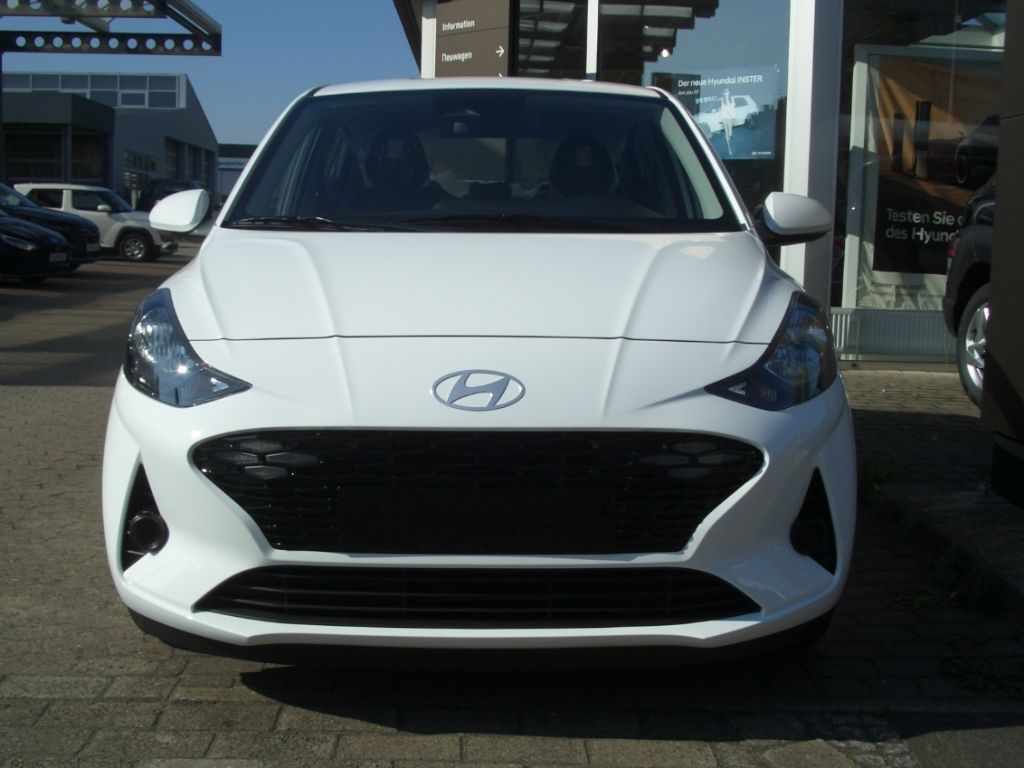 Fahrzeugabbildung Hyundai i10 Facelift MJ25 1.0 Trend Navigation Kamera