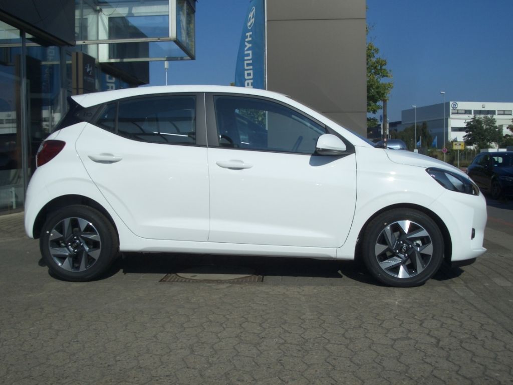 Fahrzeugabbildung Hyundai i10 Facelift MJ25 1.0 Trend Navigation Kamera