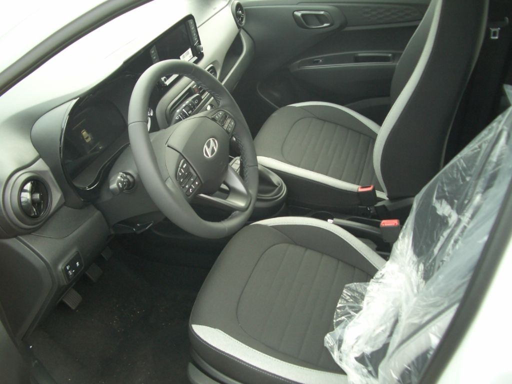 Fahrzeugabbildung Hyundai i10 Facelift MJ25 1.0 Trend Navigation Kamera