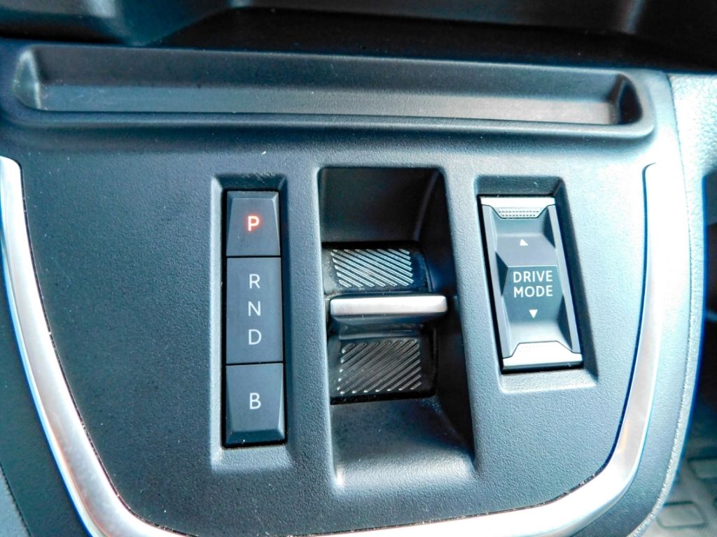 Fahrzeugabbildung Opel Vivaro Kasten -e Edition L Klimaanlage Bluetooth