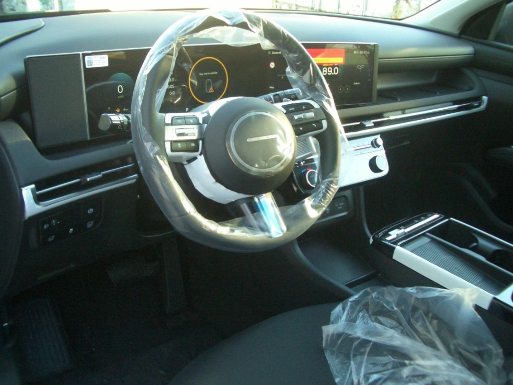 Fahrzeugabbildung Hyundai Tucson Facelift MJ25 Hybrid 2WD Trend, Krell