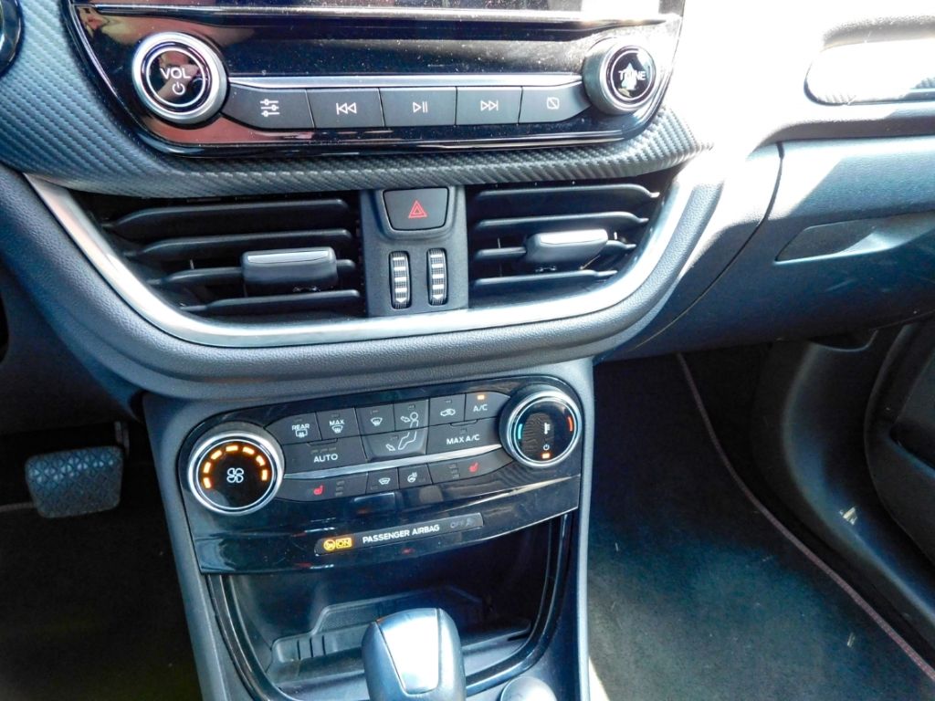 Fahrzeugabbildung Ford Puma ST-Line X 1,0 114KW 155PS LED AHK Winterpak