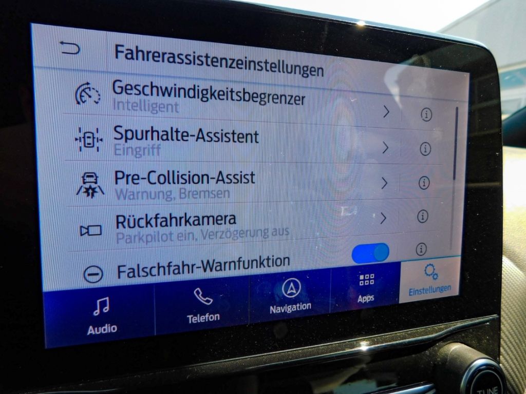 Fahrzeugabbildung Ford Puma ST-Line X 1,0 114KW 155PS LED AHK Winterpak