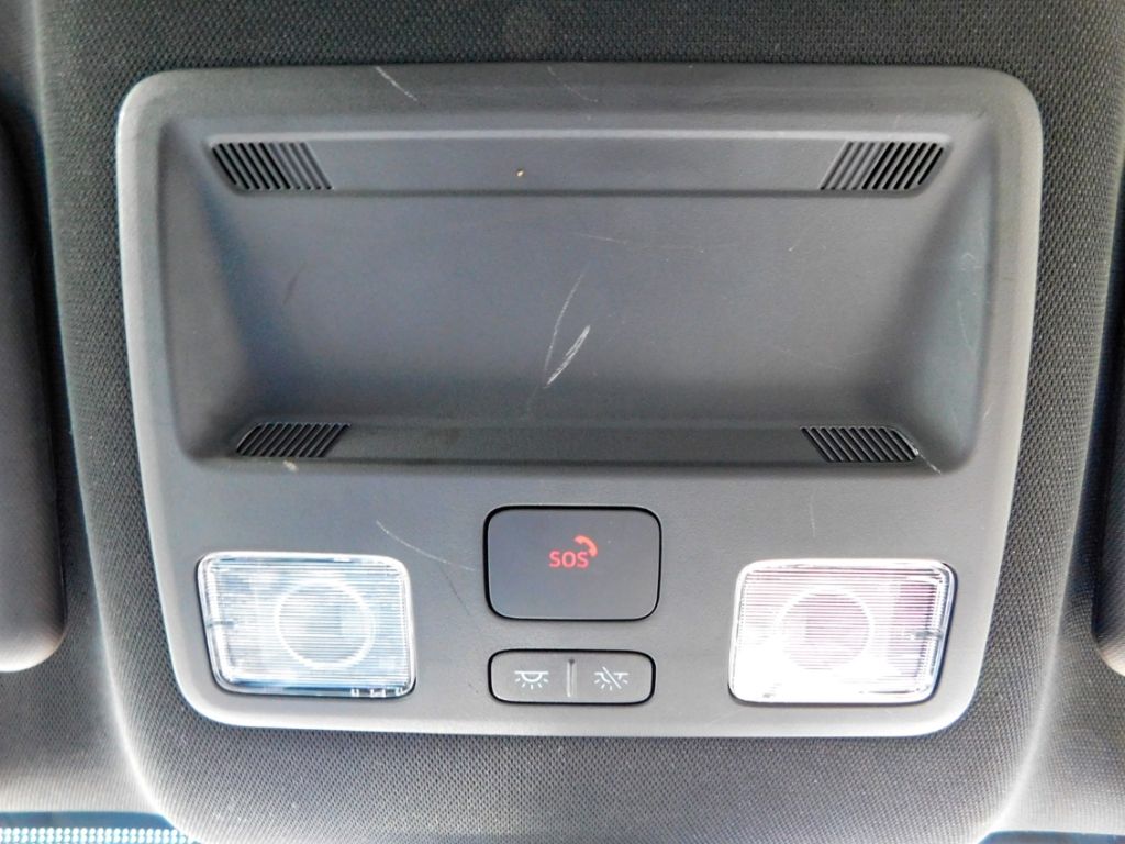 Fahrzeugabbildung Ford Puma ST-Line X 1,0 114KW 155PS LED AHK Winterpak
