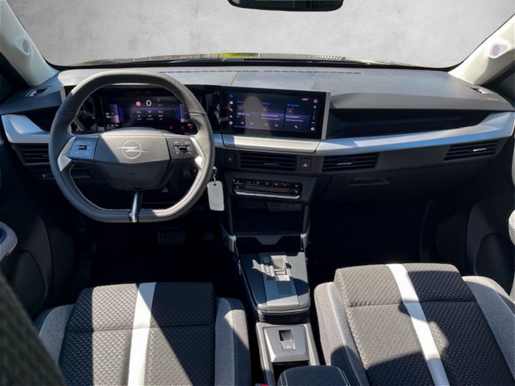 Fahrzeugabbildung Opel Frontera Ultimate 1.2 Mild-Hybrid Navi 2x Kamera