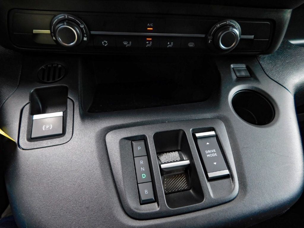 Fahrzeugabbildung Opel Combo E Cargo - e Edition 11kw Charger Apple-Car