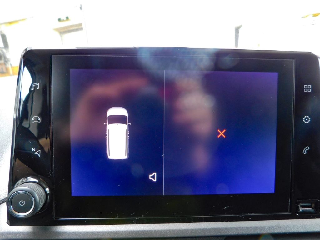 Fahrzeugabbildung Opel Combo E Cargo - e Edition 11kw Charger Apple-Car