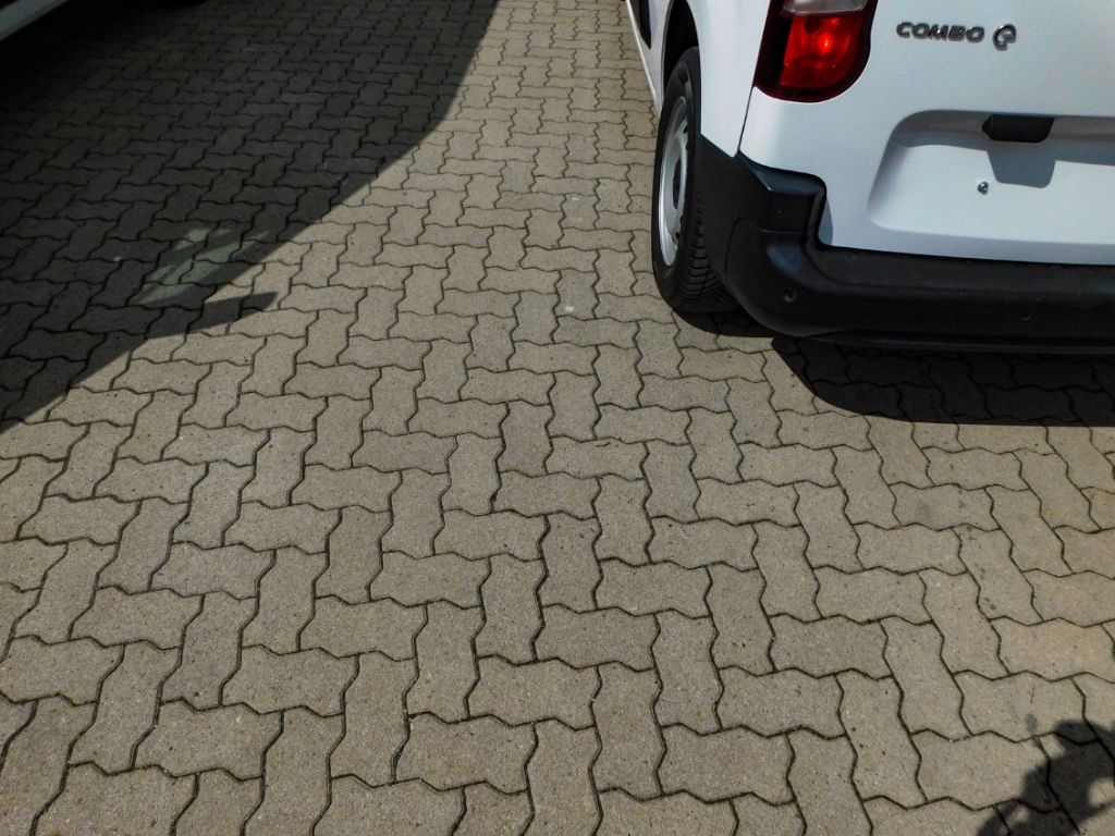 Fahrzeugabbildung Opel Combo E Cargo - e Edition 11kw Charger Apple-Car