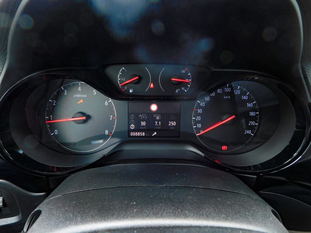 Fahrzeugabbildung Opel Corsa F Edition 1.2 Turbo Kamera Sitzhzg Ganzjah