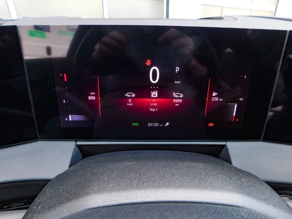 Fahrzeugabbildung Opel Astra L ST Automatik AHK  Panoramadach Head-Up