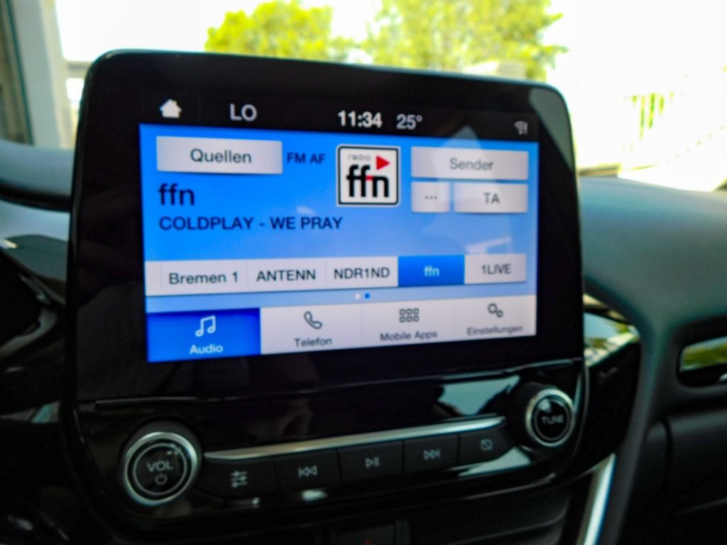 Fahrzeugabbildung Ford Puma Cool & Connect 1,0 ltr. 70KW Winterpaket Ko