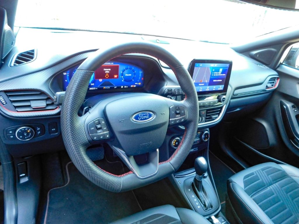 Fahrzeugabbildung Ford Puma ST-Line X Automatic 92KW Winterpaket Fahre