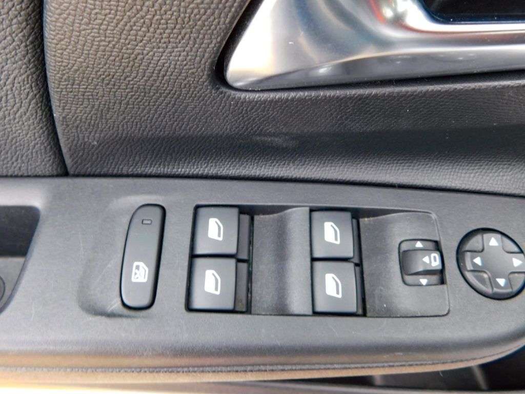 Fahrzeugabbildung Opel Corsa F GS 1.2 Turbo Navi 2x Kamera