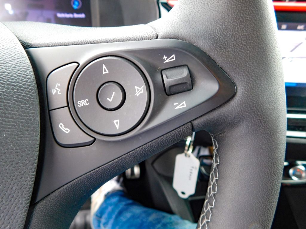 Fahrzeugabbildung Opel Corsa F GS 1.2 Turbo Navi 2x Kamera