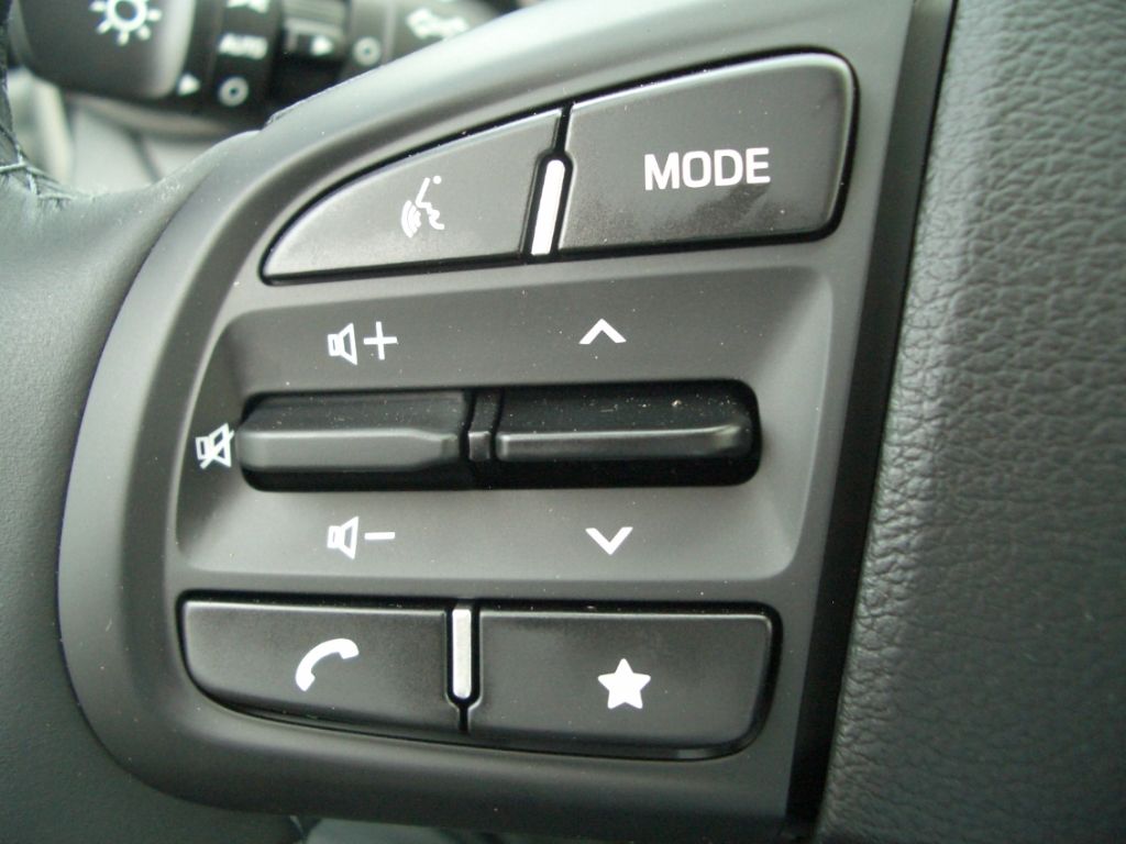 Fahrzeugabbildung Hyundai i10 Facelift MJ25 1.0 Trend Navigation Kamera