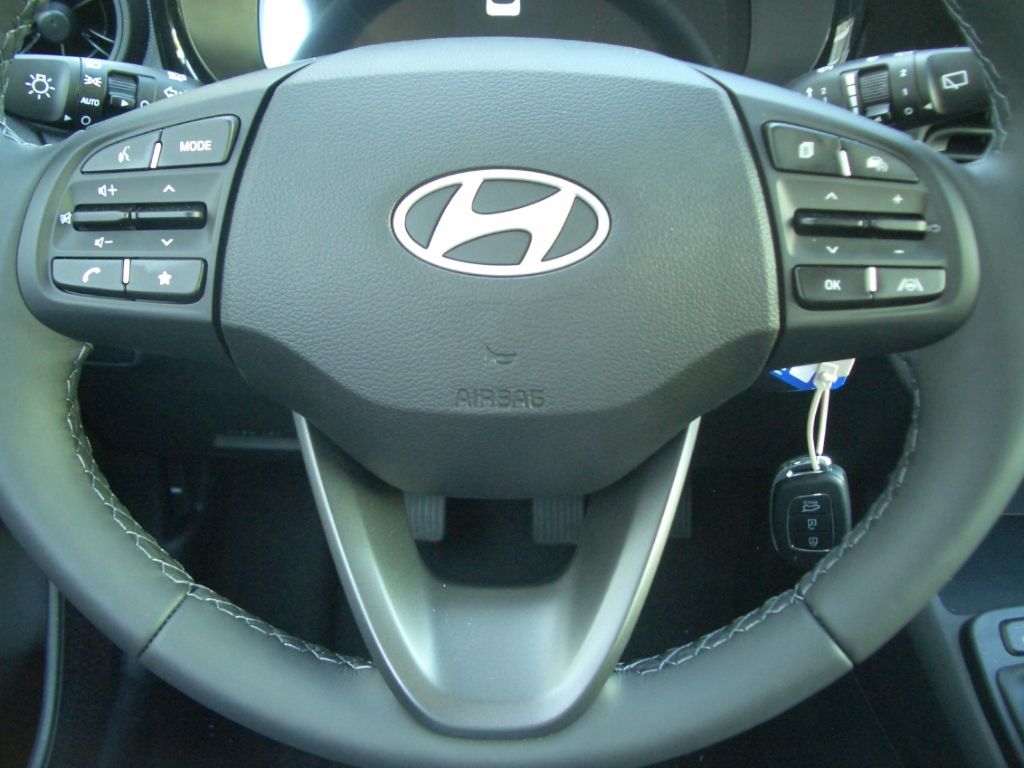 Fahrzeugabbildung Hyundai i10 Facelift MJ25 1.2 Trend Navigation Kamera