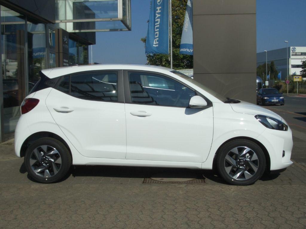 Fahrzeugabbildung Hyundai i10 Facelift MJ25 1.2 Trend Navigation Kamera