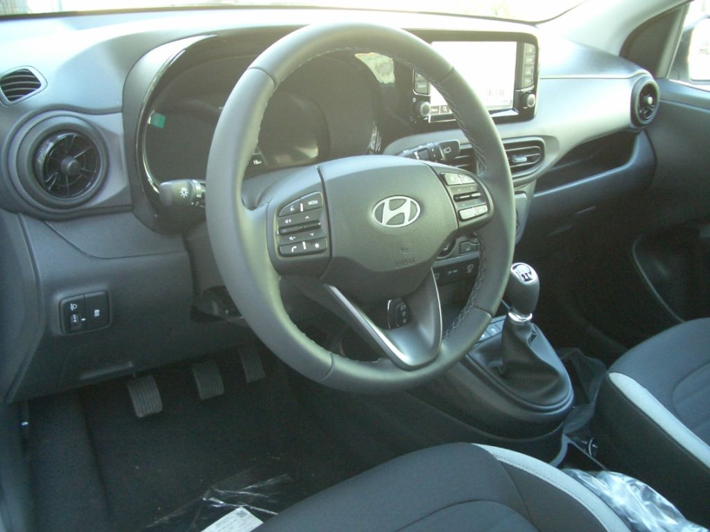 Fahrzeugabbildung Hyundai i10 Facelift MJ25 1.2 Trend Navigation Kamera