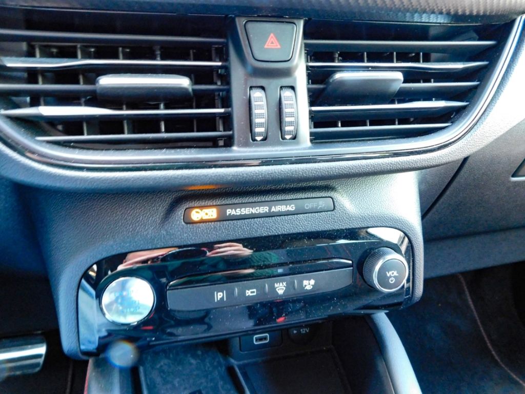 Fahrzeugabbildung Ford Kuga Hybrid ST-Line X Automatic Techniologiepake