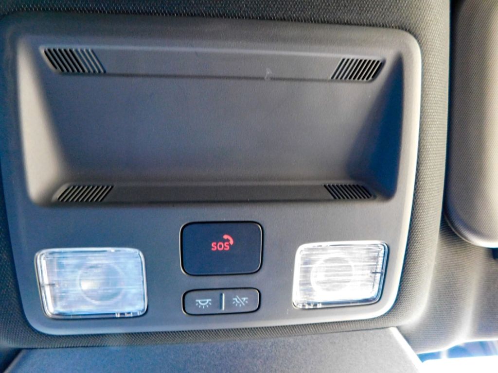 Fahrzeugabbildung Ford Kuga Hybrid ST-Line X Automatic Techniologiepake
