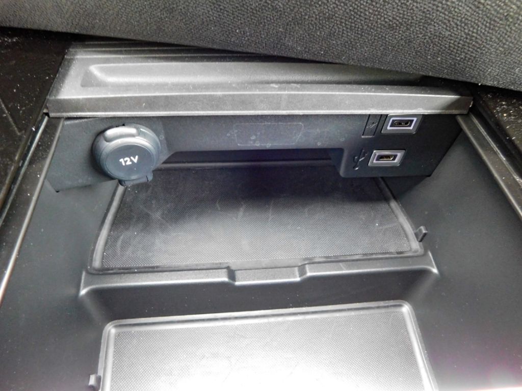 Fahrzeugabbildung Opel Astra L ST 1,5 D Elegance Autom. Navi 2x Kamera