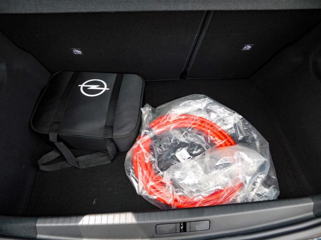 Fahrzeugabbildung Opel Corsa-e Corsa electric 11KW Charger Sitz-Hzg,8-f