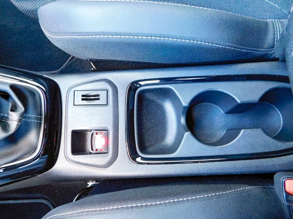 Fahrzeugabbildung Opel Corsa F GS 1.2 Turbo Lenkrad-Hzg Ganzjahresreife
