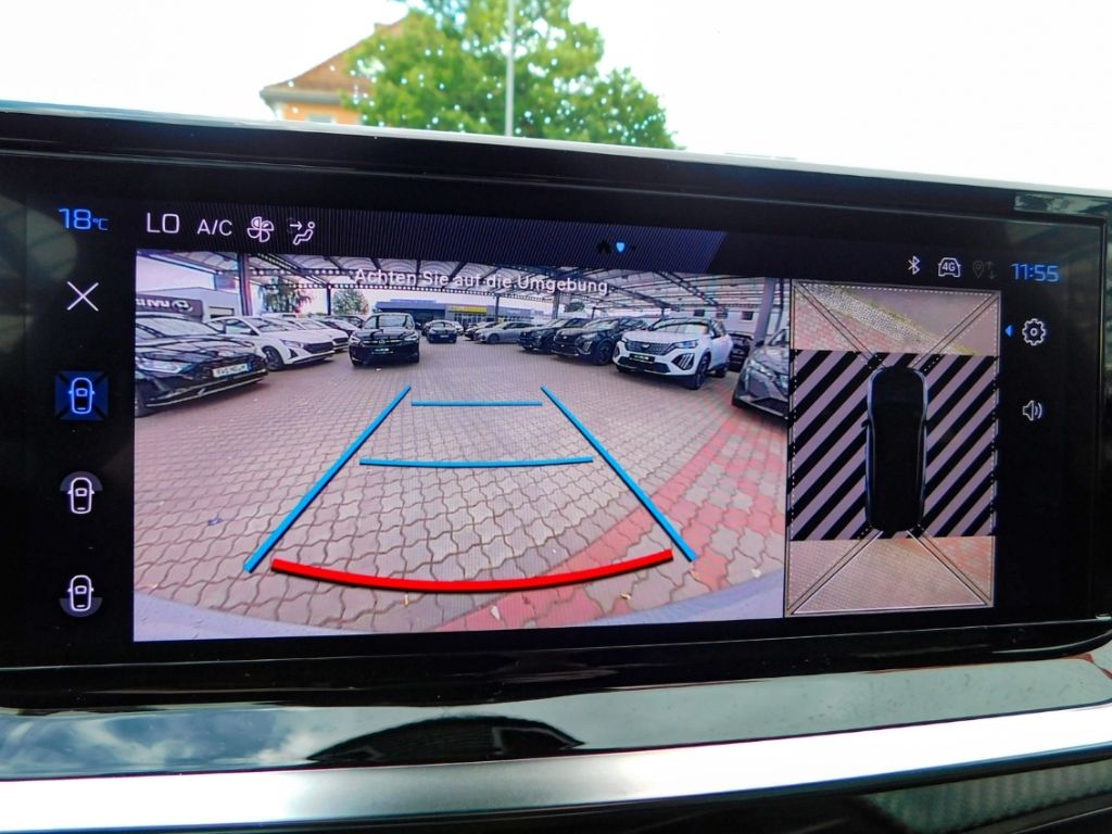 Fahrzeugabbildung Peugeot 2008 Allure Puretech 100 Sitz-Hzg 2x Kamera ACC