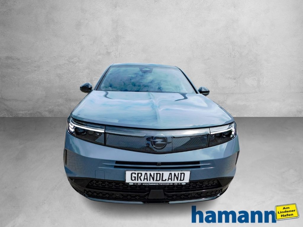 Fahrzeugabbildung Opel Grandland Ultimate 1.6 Plug-in-Hybrid Leder GSHD