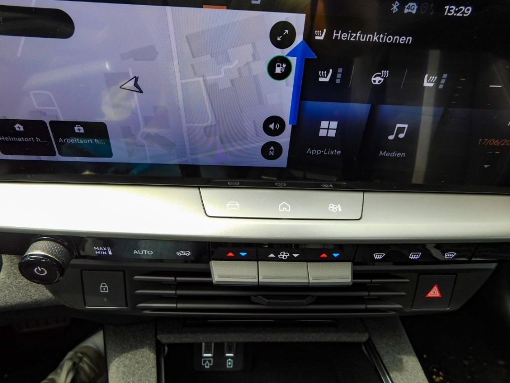 Fahrzeugabbildung Opel Grandland Ultimate 1.6 Plug-in-Hybrid Leder GSHD