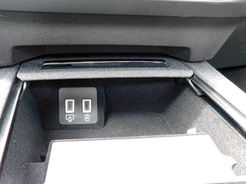 Fahrzeugabbildung Opel Grandland Ultimate 1.6 Plug-in-Hybrid Leder GSHD